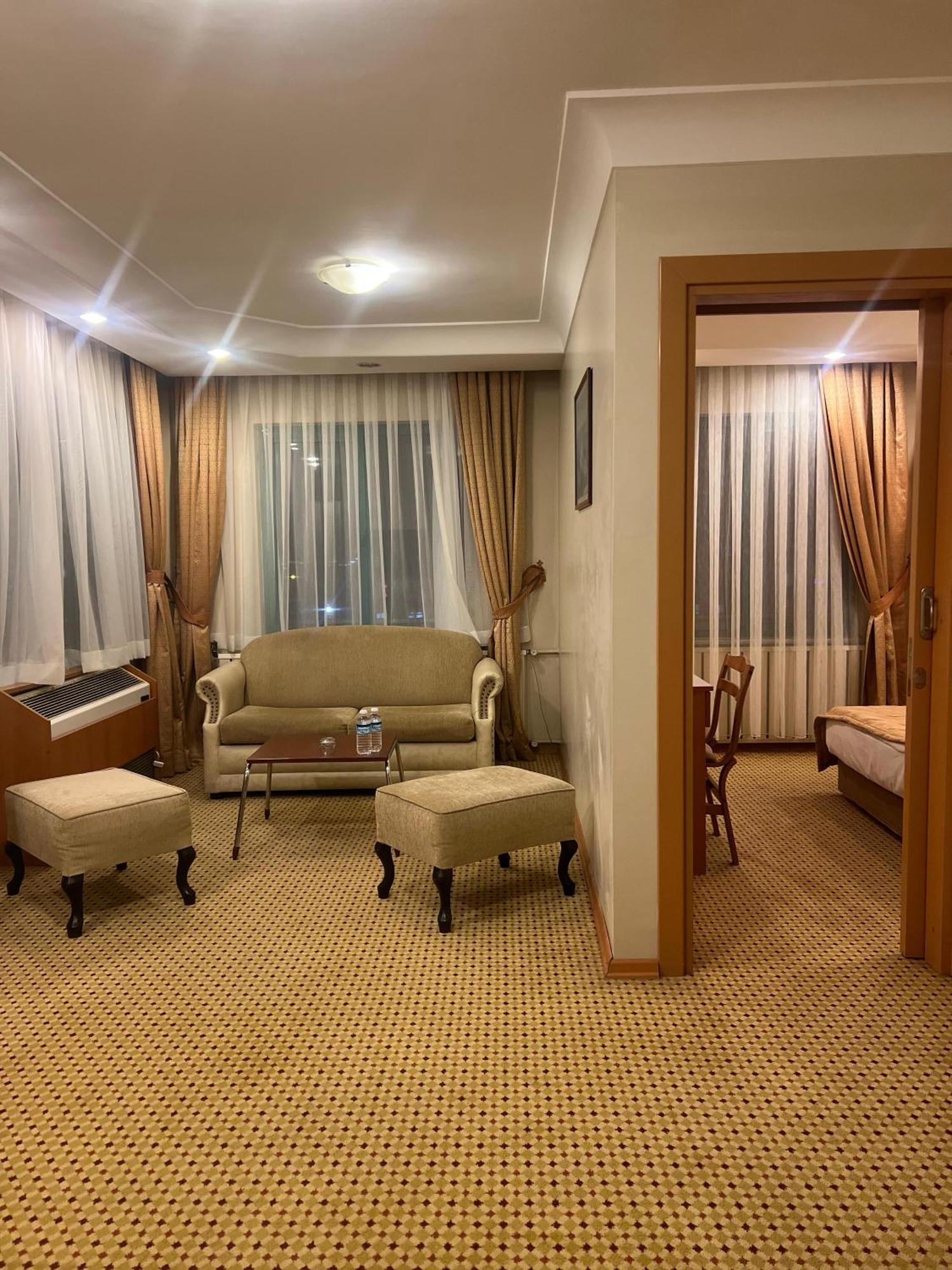 Sefa Hotel 1 초를루 외부 사진
