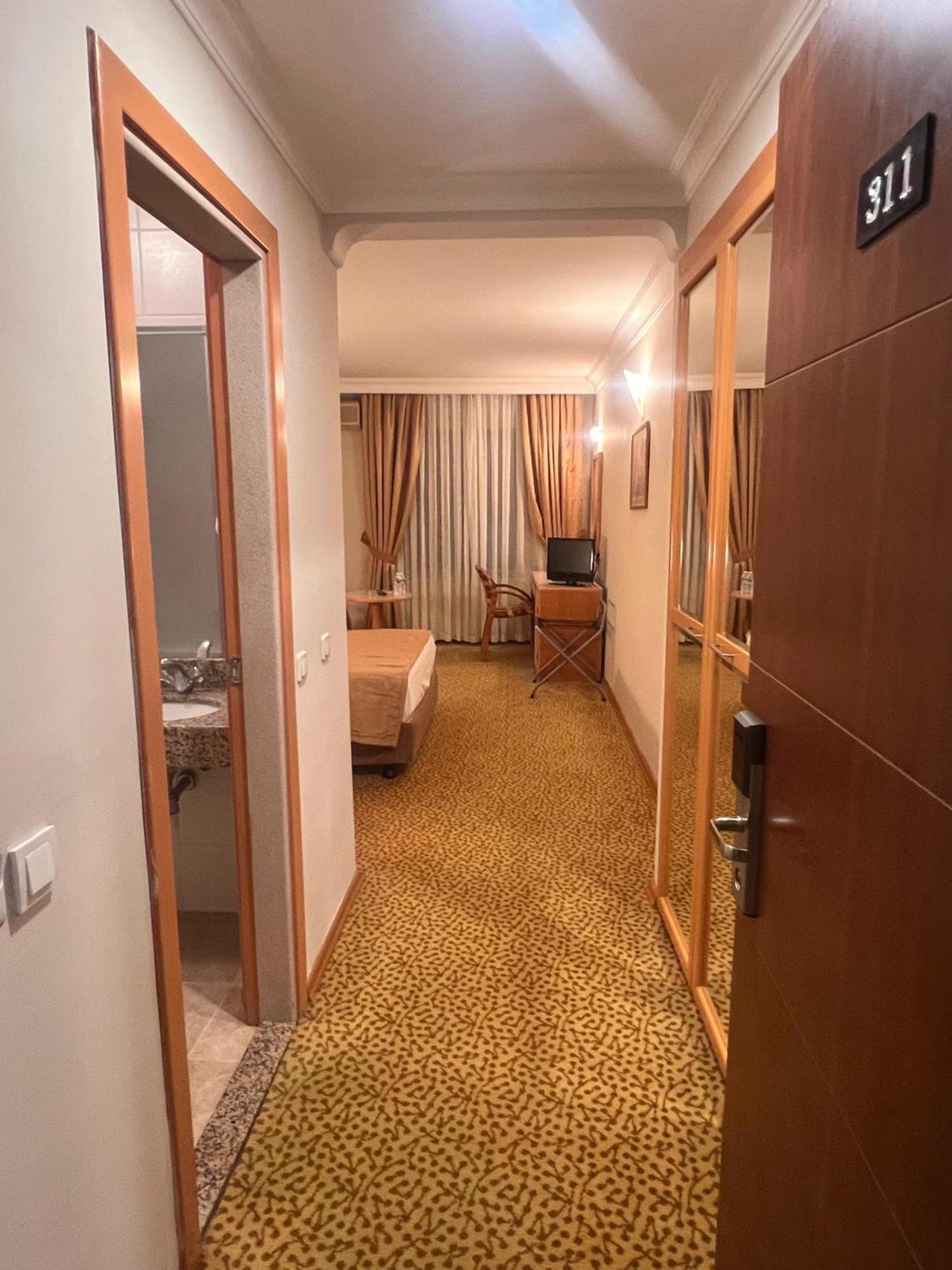 Sefa Hotel 1 초를루 외부 사진